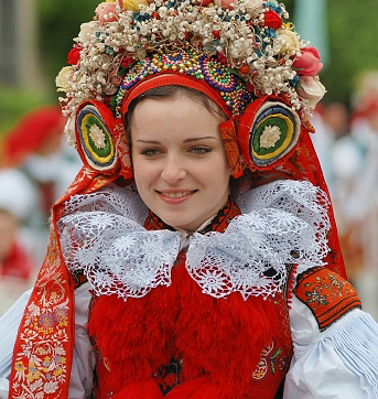 dámské kroje
