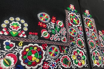 Kyjovská zástěra Lenka 4000,-Kč